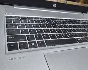 New Laptop HP 8GB AMD Ryzen 5 SSD 512GB