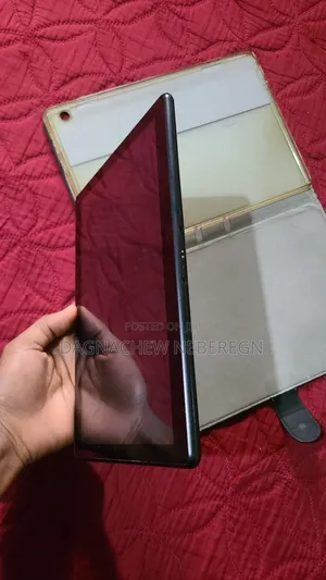 Lenovo Smart Tab M10 LTE 32 GB Silver