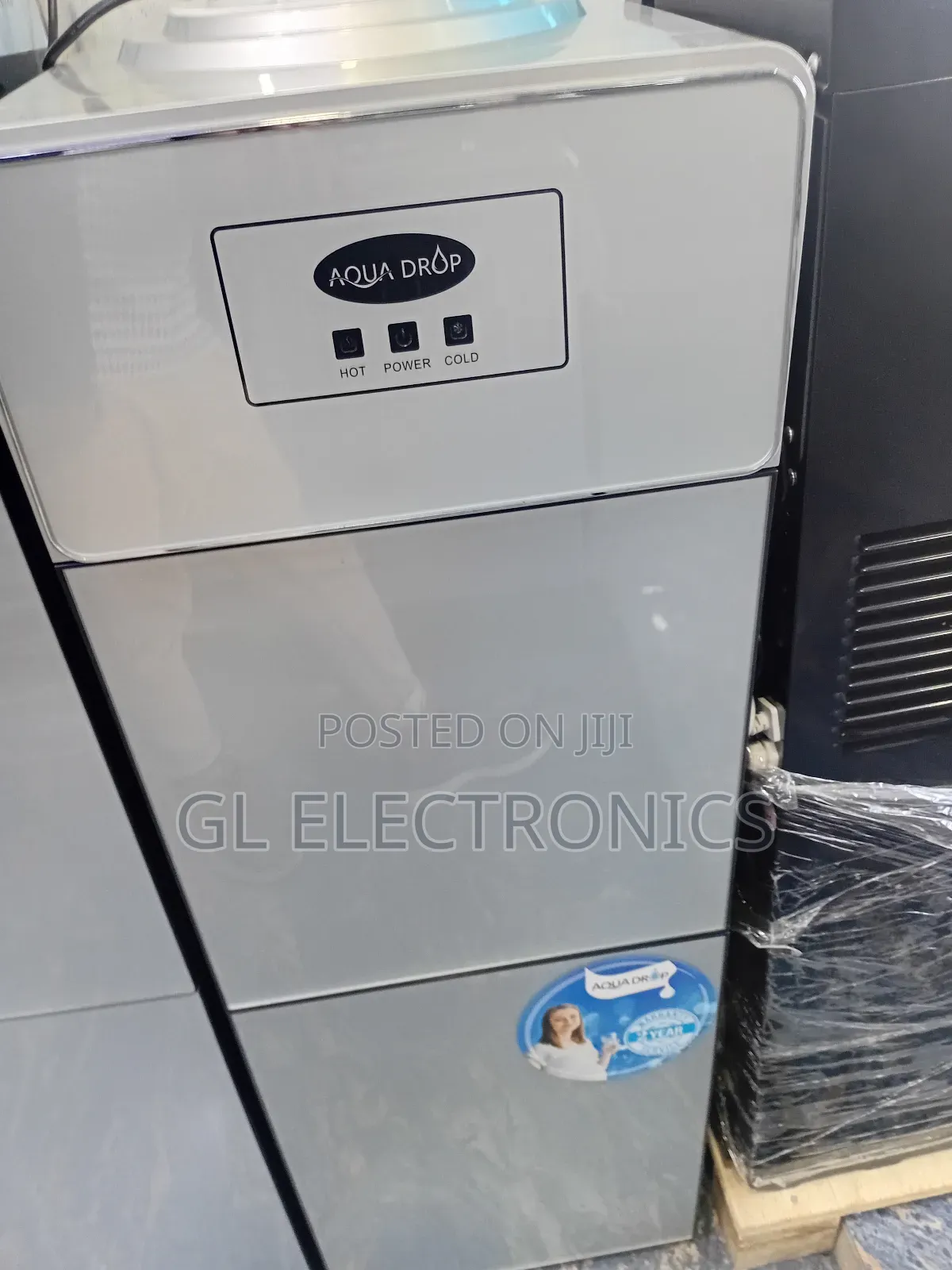 Aquadrop Water Dispenser