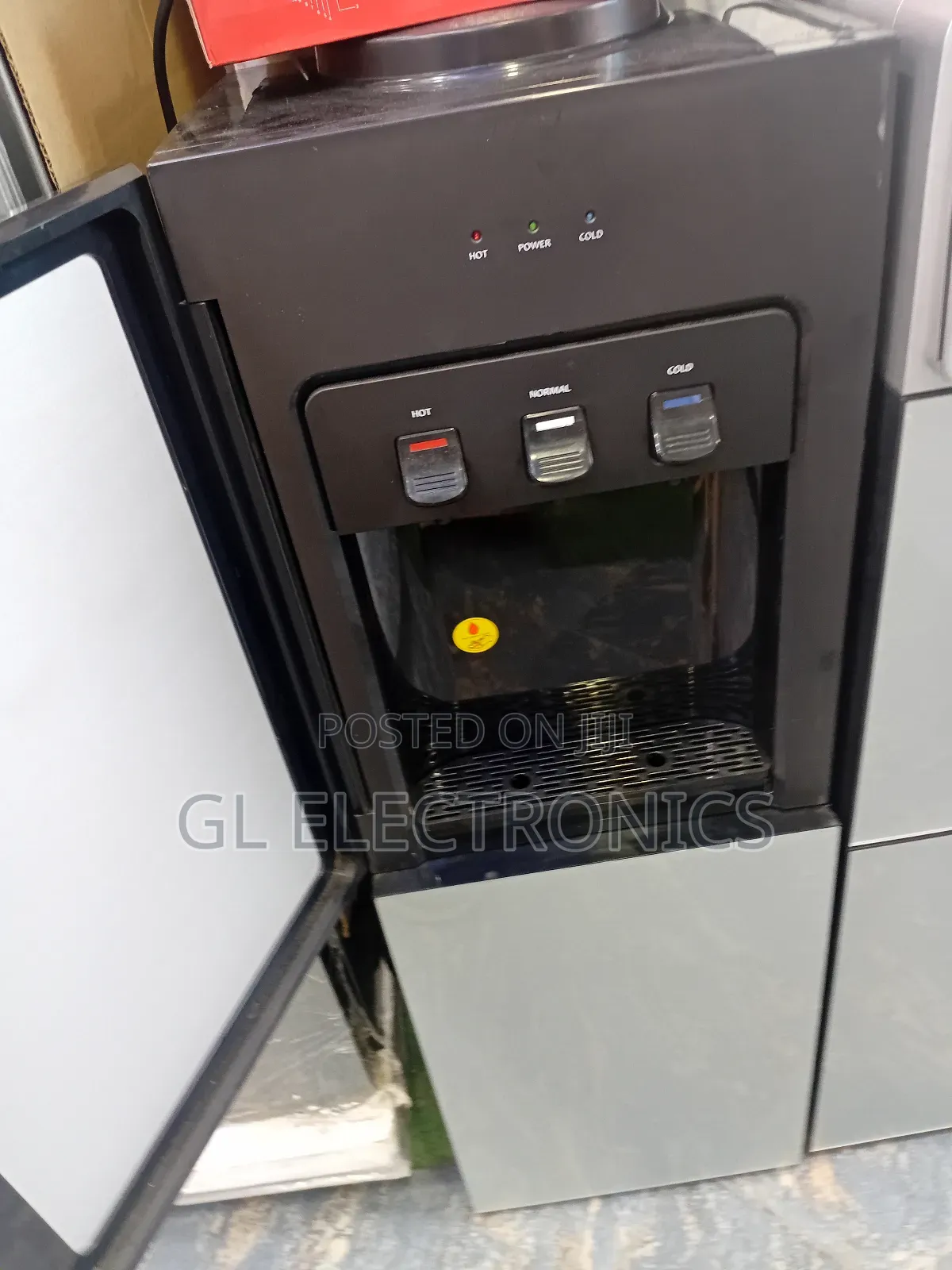 Aquadrop Water Dispenser