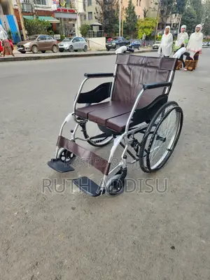 Wheelchair轟隆commode Wheelchair延誤commode Wheelchair映現wheelchair Medical
