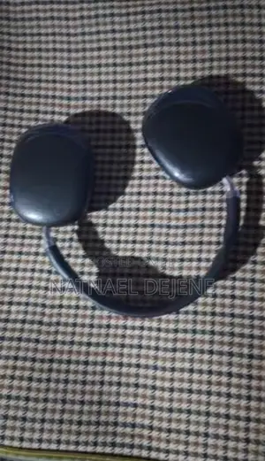 Photo - P9 Headset