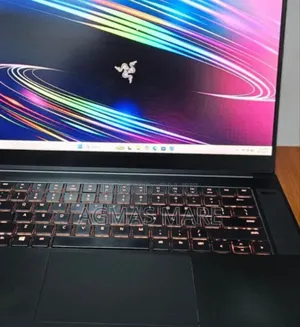 New Laptop Razer Blade 16GB Intel Core i7 SSD 512GB