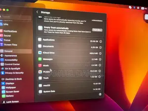 Photo - Laptop Apple MacBook Pro 2017 8GB Intel Core I5 SSD 128GB