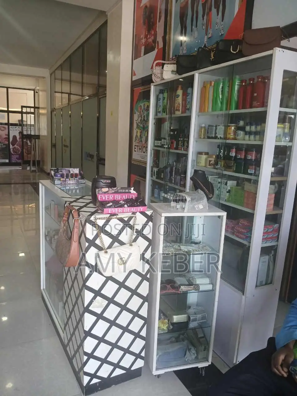 Display for Cosmetics