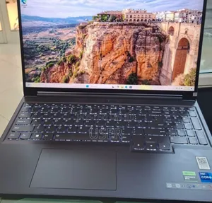 Photo - New Lenovo Legion Y7000P IRX9 Gaming Laptop 16GB Intel Core I7 SSD 1T