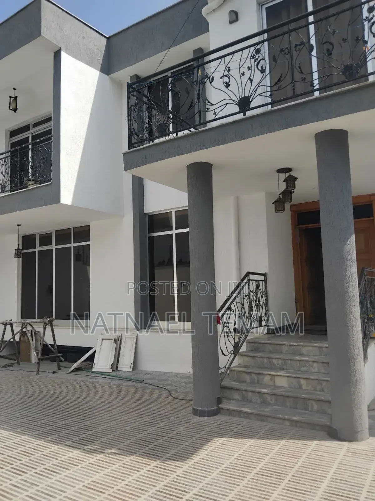 Furnished 3bdrm House in አያት, Yeka for sale