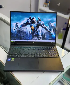 New Laptop Acer Predator Helios 18 PH18-71 16GB Intel Core I9 SSD 1T