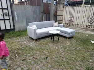 Photo - Sofa ለ ላጤዋች