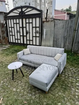 Sofa ለ ላጤዋች