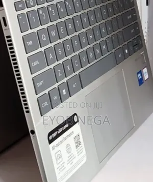 New Laptop HP Envy x360 8GB Intel Core Ultra 5 SSD 512GB