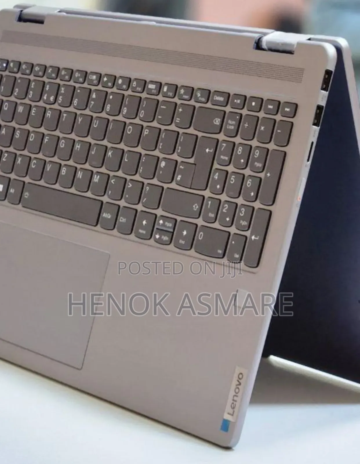 New Laptop Lenovo Yoga 7i 8GB Intel Core I7 SSD 512GB