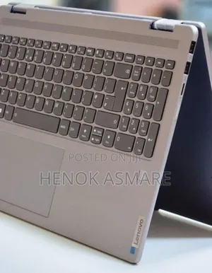 New Laptop Lenovo Yoga 7i 8GB Intel Core I7 SSD 512GB