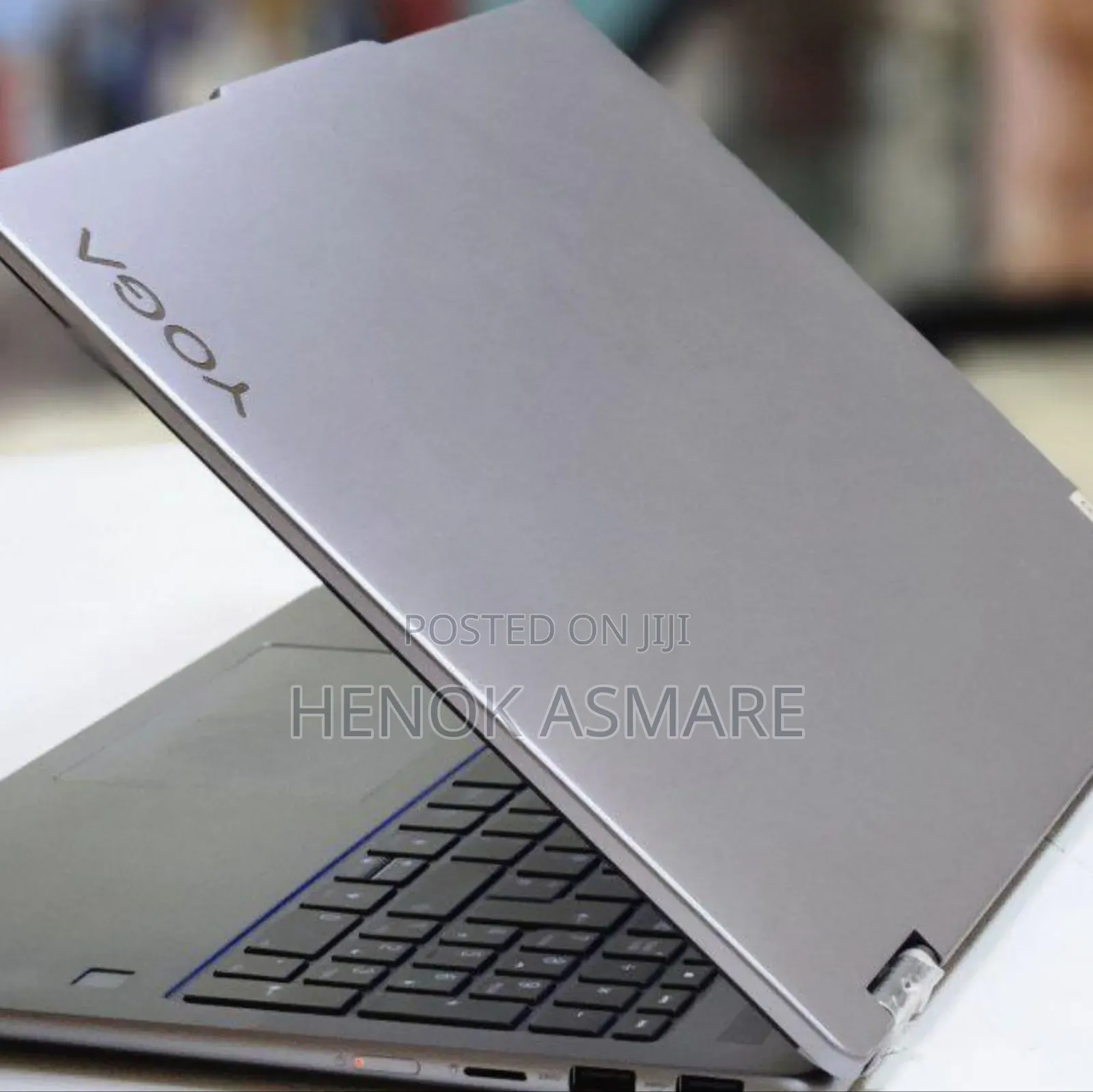 New Laptop Lenovo Yoga 7i 8GB Intel Core I7 SSD 512GB