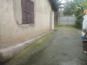 Furnished 5bdrm House in Gullele for sale