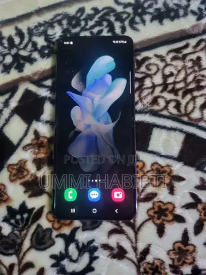 Samsung Galaxy Z Flip4 256 GB Black