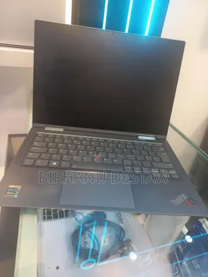 Photo - New Laptop Lenovo Thinkpad X1 Yoga 32GB Intel Core I7 SSD 512GB