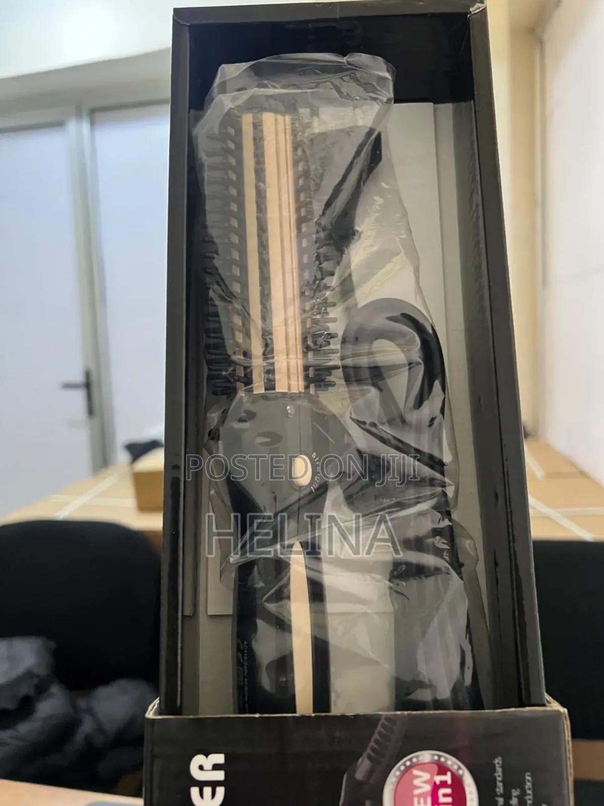 ዘመናዊ የፀጉር መተኮሻና ከርል መስሪያ በአንድ ላይ የያዘ Nova Professional Hair Straighter