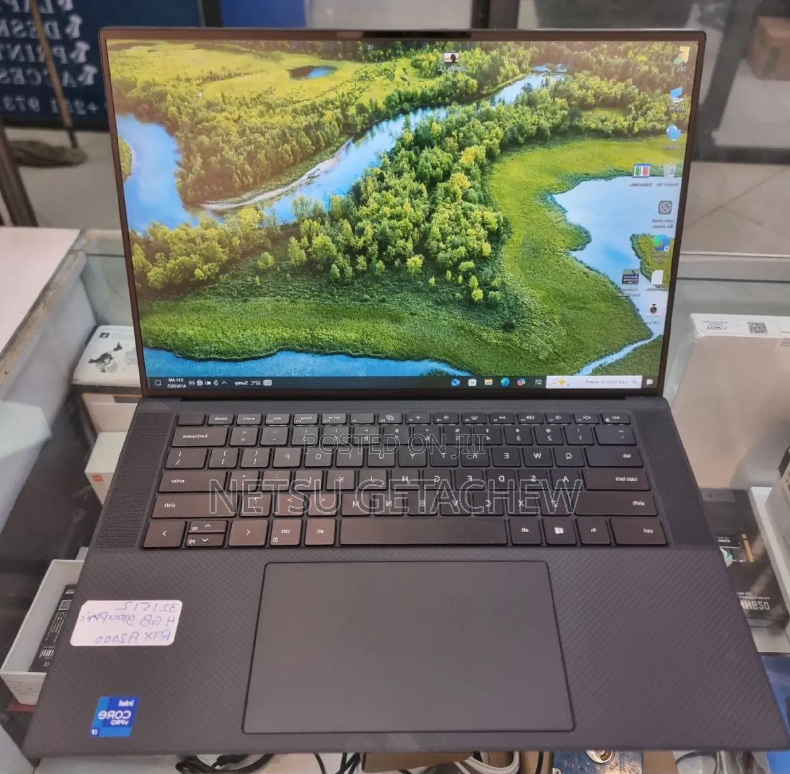 New Laptop Dell Precision 5570 32GB Intel Core I9 SSD 1T