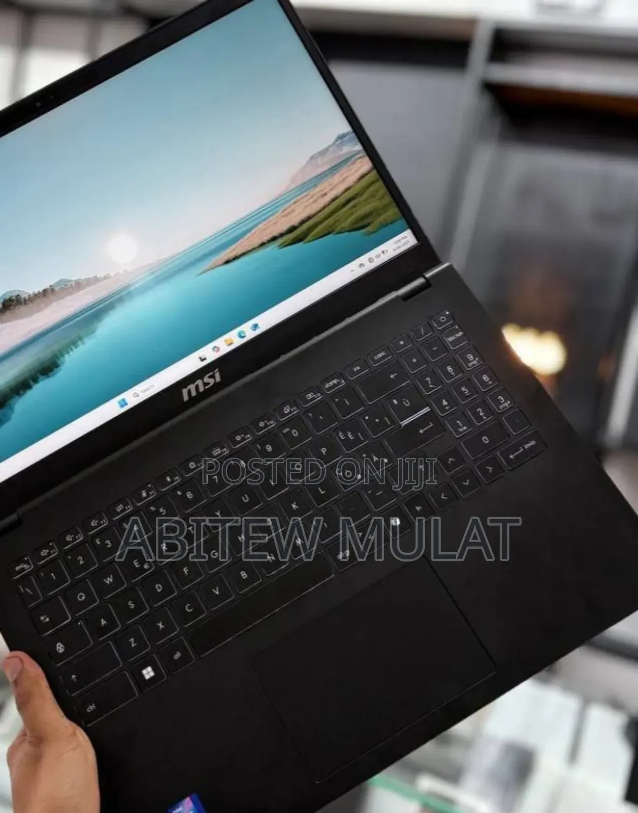 New Laptop MSI CR460 16GB Intel Core Ultra 5 SSD 512GB