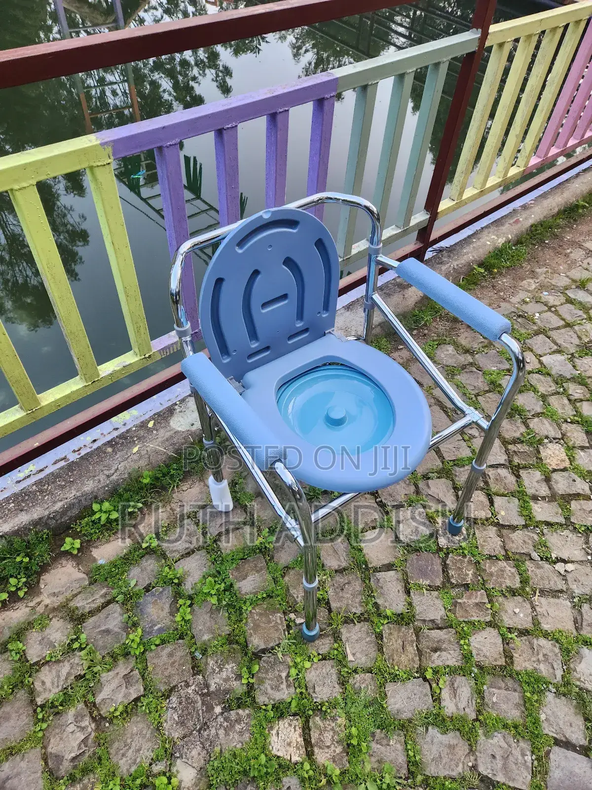 Commode Chair痛批toilet Chair Brand New鳵不commode Chair寄生toilet Chair New