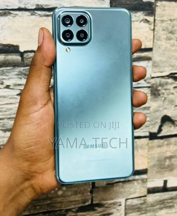 New Samsung Galaxy M33 5G 128 GB