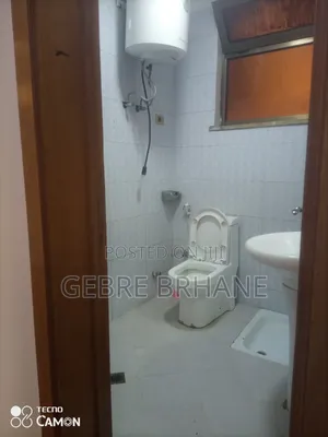 3bdrm Apartment in Apartment, Yeka for rent