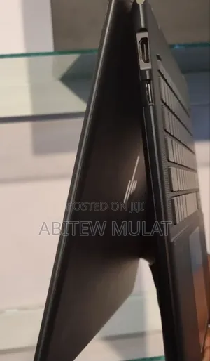 New Laptop HP Spectre X360 16GB Intel Core I7 SSD 512GB