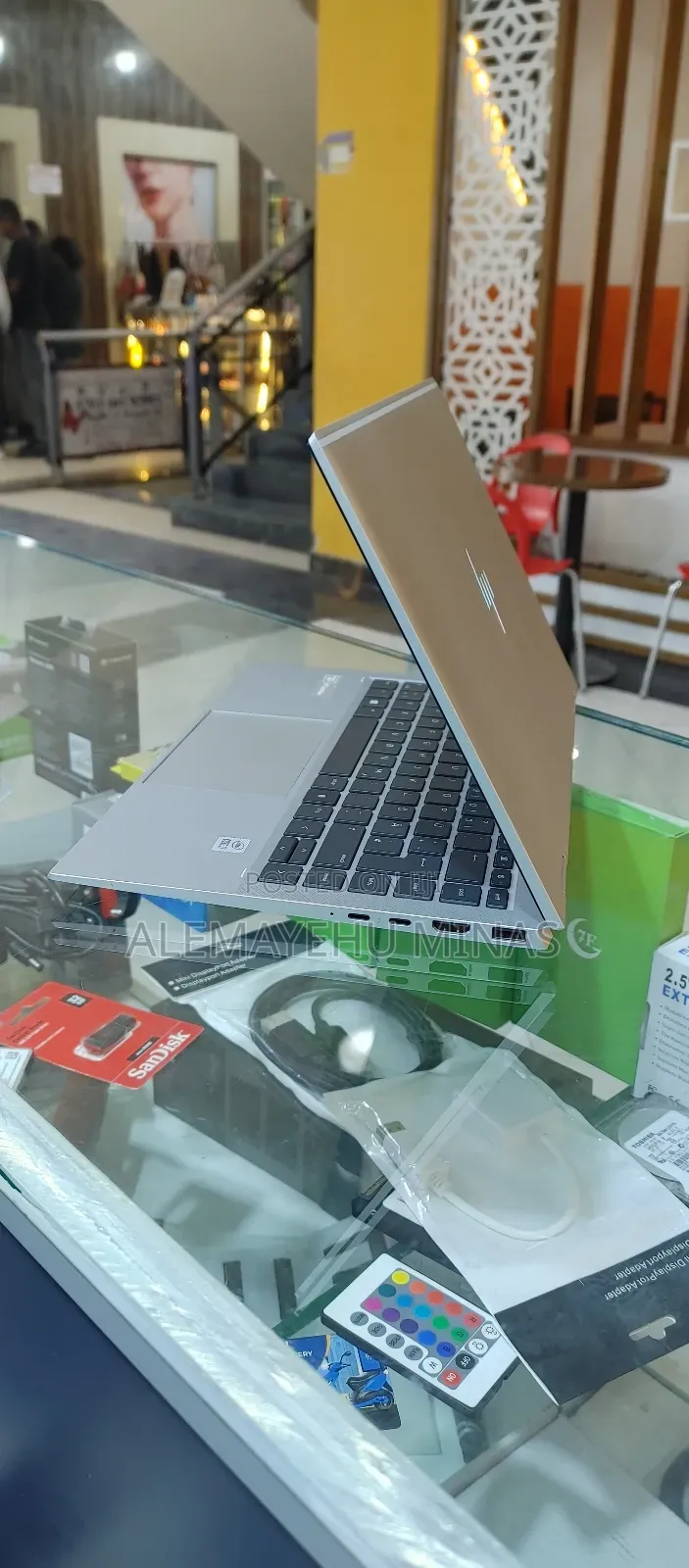 New Laptop HP EliteBook X360 1040 G7 16GB Intel Core I7 SSD 512GB