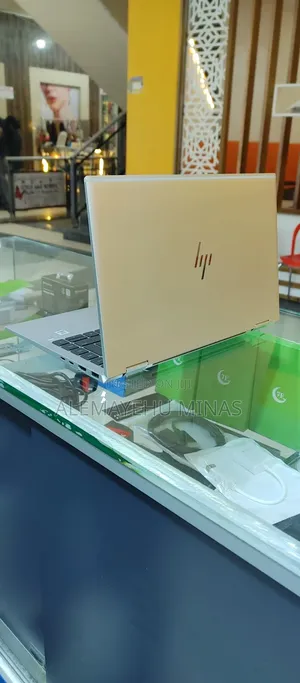 New Laptop HP EliteBook X360 1040 G7 16GB Intel Core I7 SSD 512GB