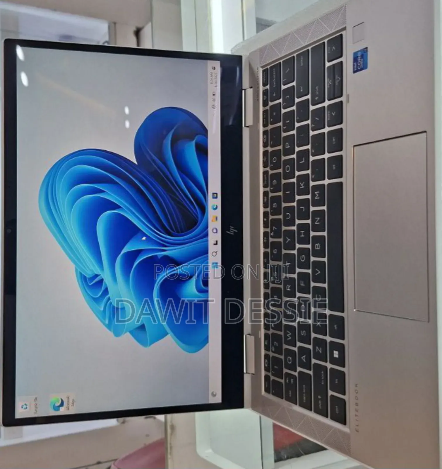 New Laptop HP EliteBook 830 G8 32GB Intel Core I7 SSD 512GB
