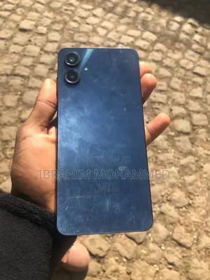 Samsung Galaxy A06 128 GB Blue