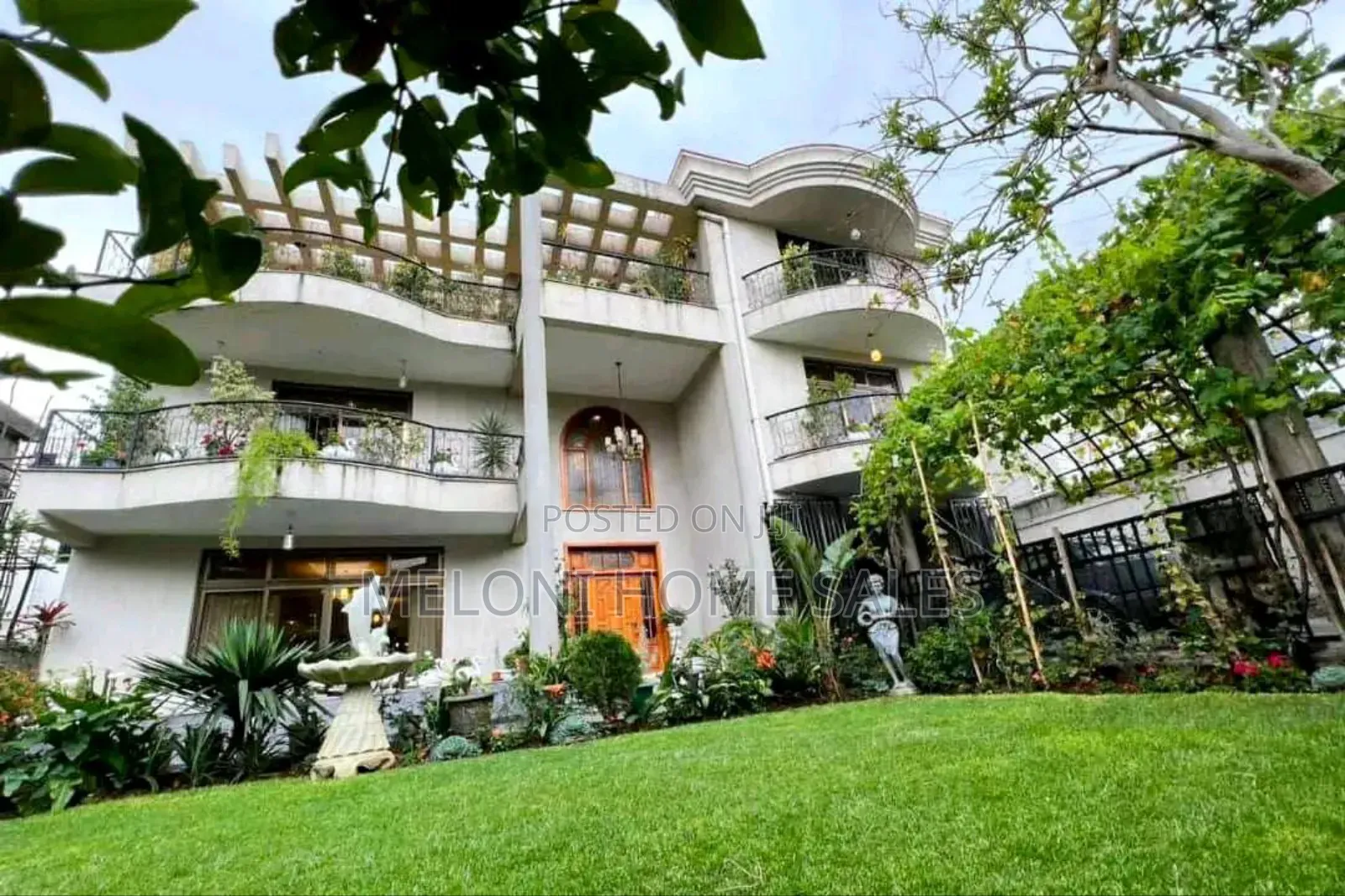 Furnished 3bdrm House in House, Bole for rent