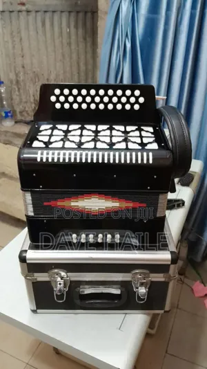 Accordion አኮርዲዮ
