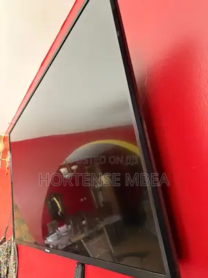 Hisense 45 Inch Smart Tv