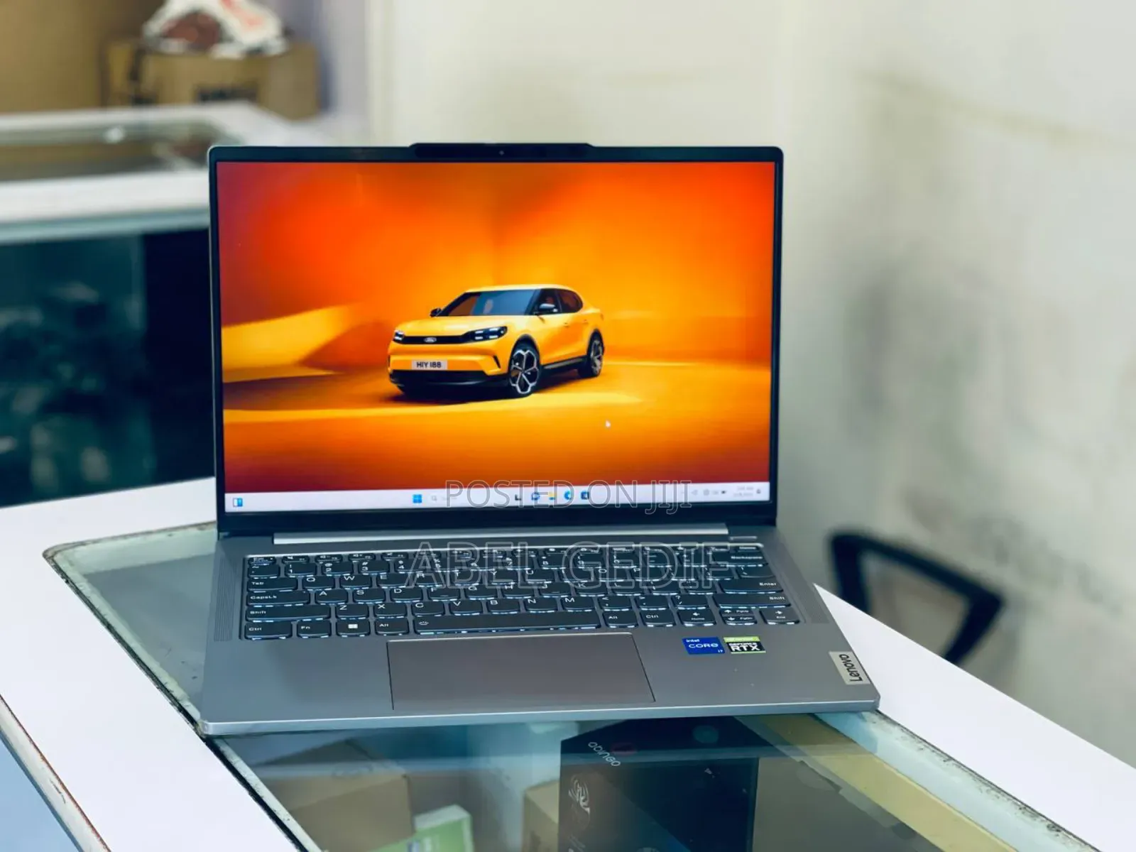 New Laptop Lenovo 16GB Intel Core I7 SSD 1T