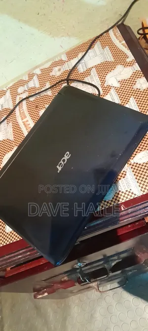 Laptop Acer Aspire 4930 2GB Intel Core I5 HDD 320GB