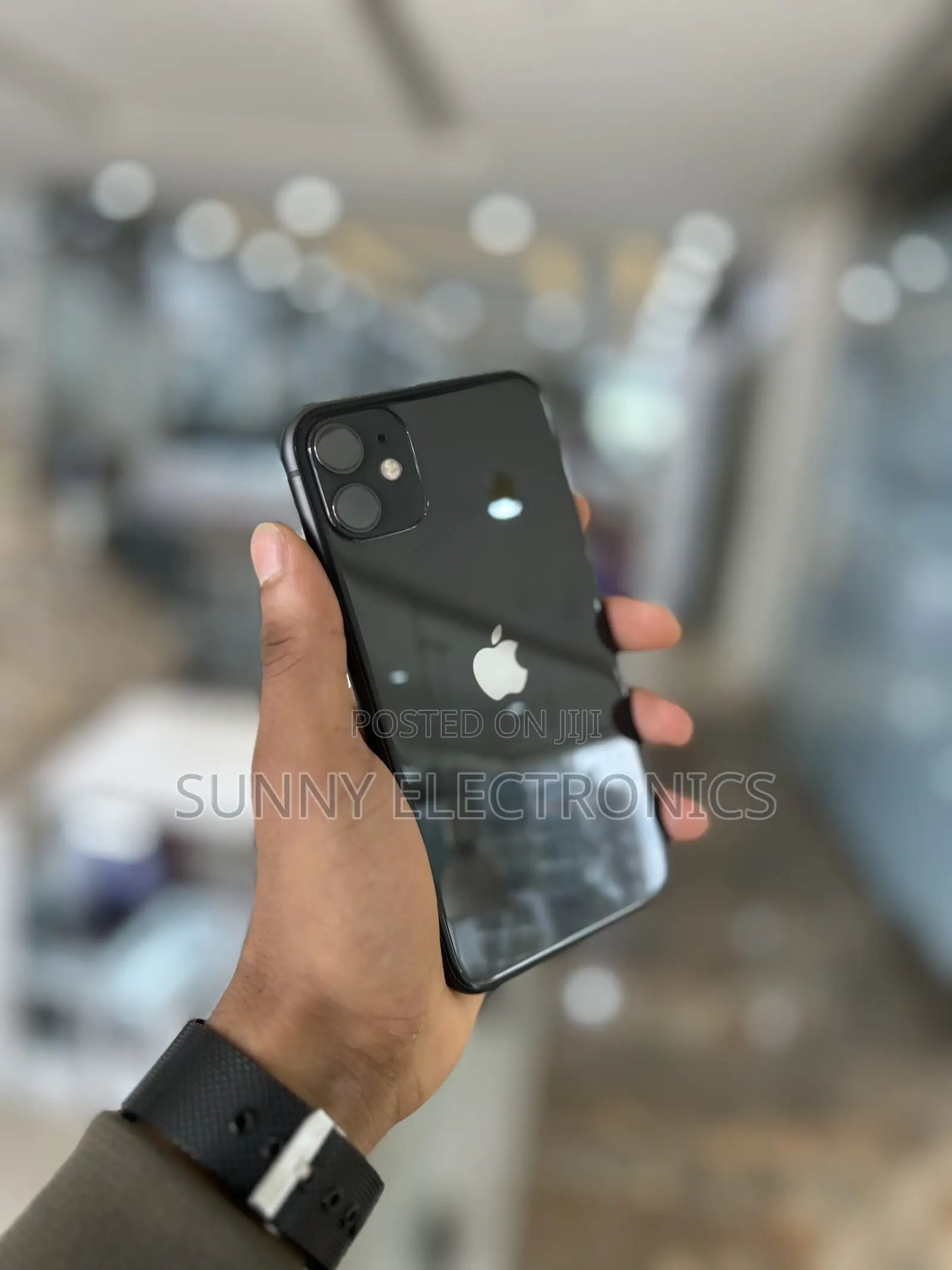 New Apple iPhone 11 128 GB Black