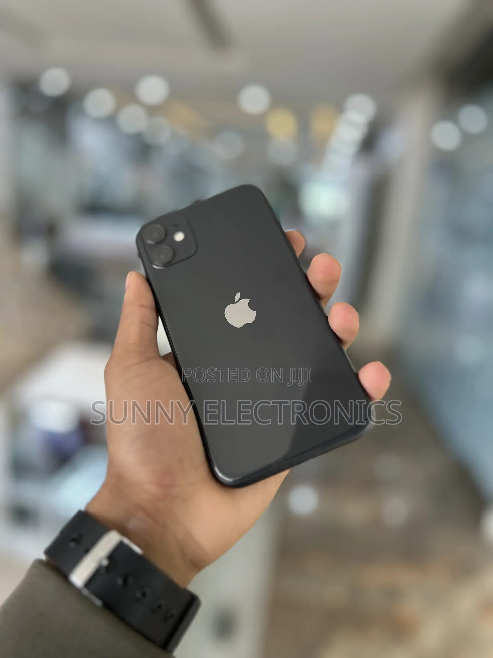 New Apple iPhone 11 128 GB Black