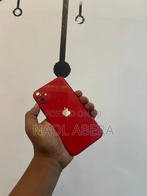 Photo - Apple iPhone 12 128 GB Red