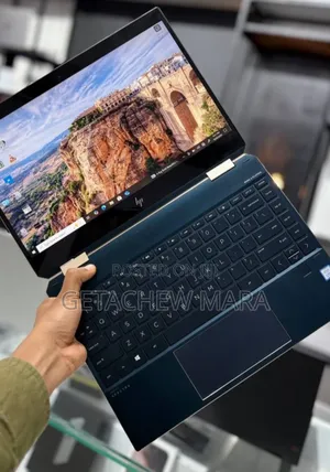 New Laptop HP Spectre X360 16GB Intel Core I7 SSD 512GB