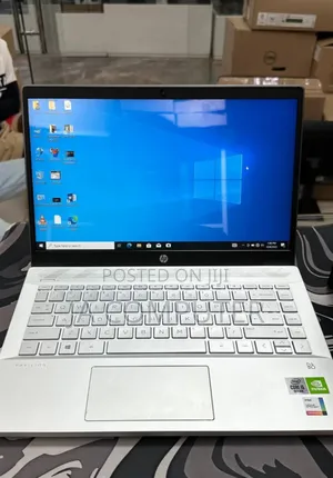 New Laptop HP Pavilion 14 16GB Intel Core I7 SSD 512GB