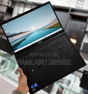 New Laptop MSI Modern 14 16GB Intel Core Ultra 5 SSD 512GB
