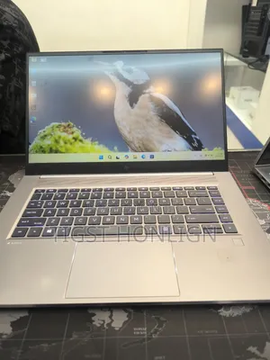 New Laptop HP ZBook Studio 16GB Intel Core I7 SSD 512GB