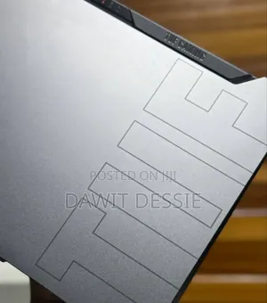 Photo - New Laptop Asus 32GB AMD Ryzen 7 SSD 512GB