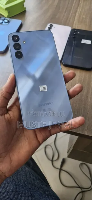 Photo - Samsung Galaxy A15 128 GB Silver