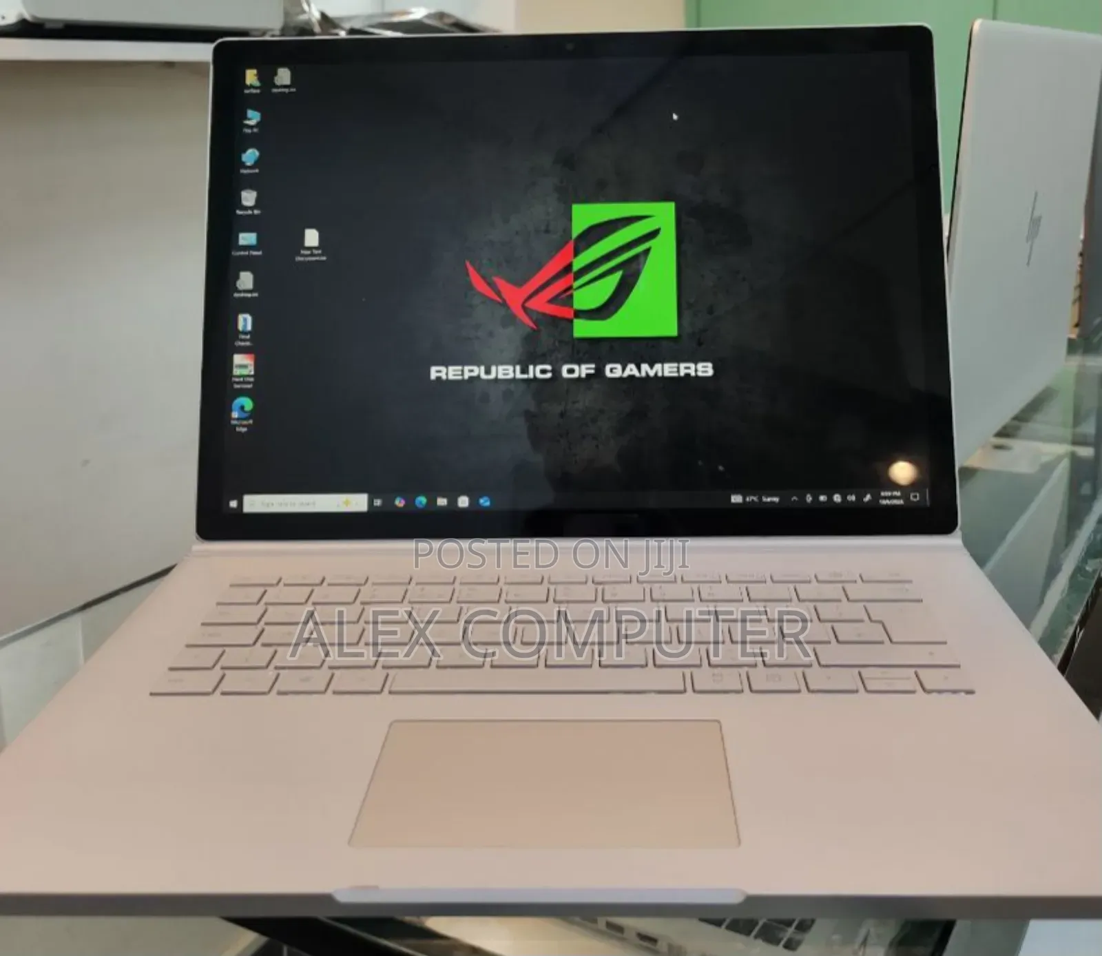 New Laptop Microsoft Surface Book 2 16GB Intel Core I7 SSD 512GB