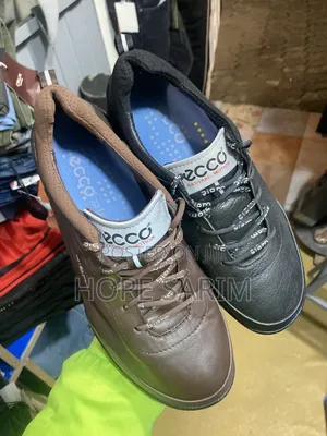 Photo - Original Ecco  ጫማ