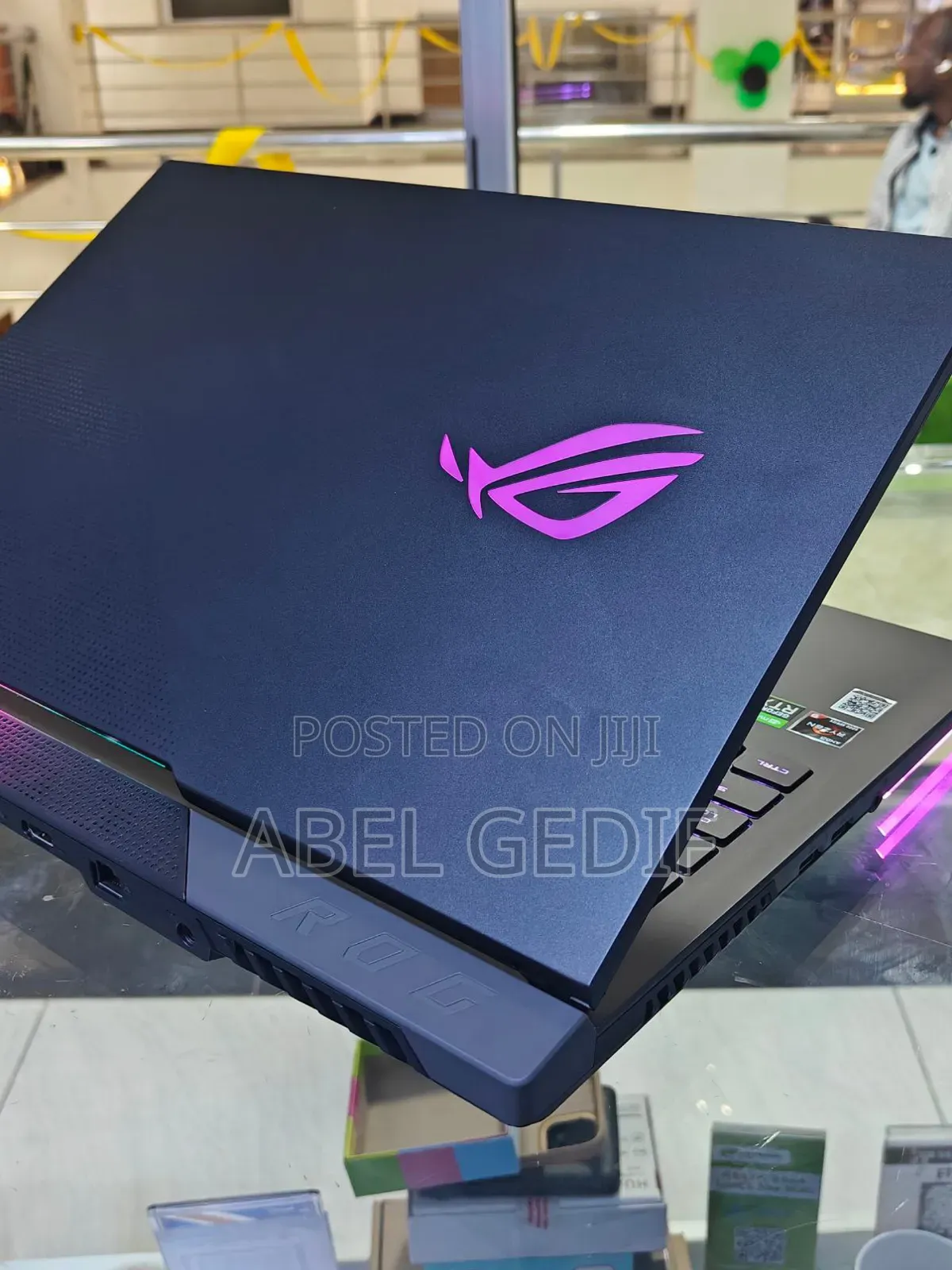 New Laptop Asus 16GB AMD Ryzen 9 SSD 512GB