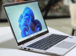 New Laptop HP EliteBook 840 G8 16GB Intel Core I7 SSD 512GB